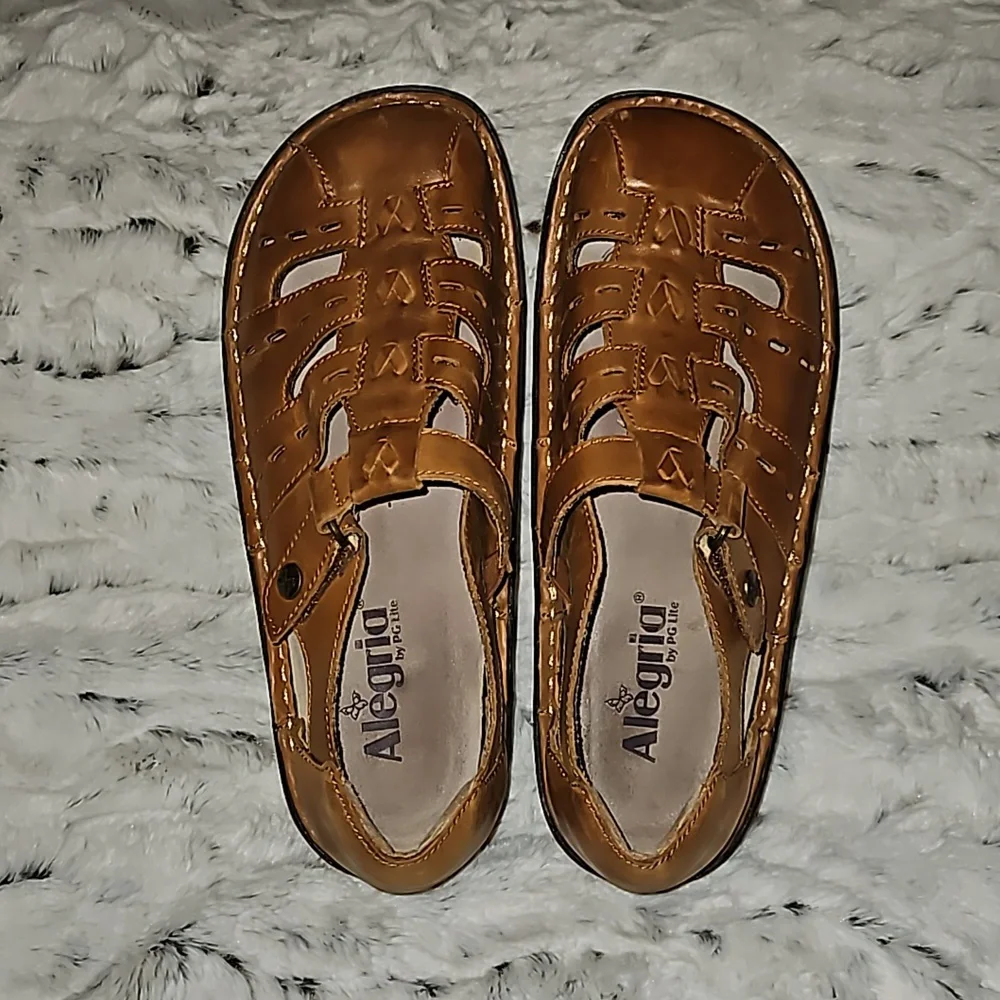 Alegria sandals - Picture 2 of 11